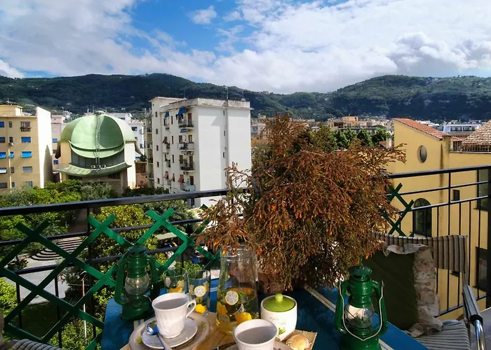 Green House Adriana Sorrento